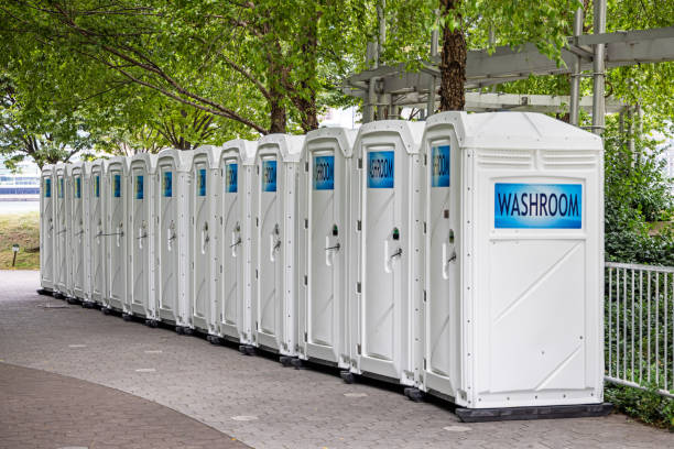 Portable Toilet Options We Offer in Medicine Lodge, KS